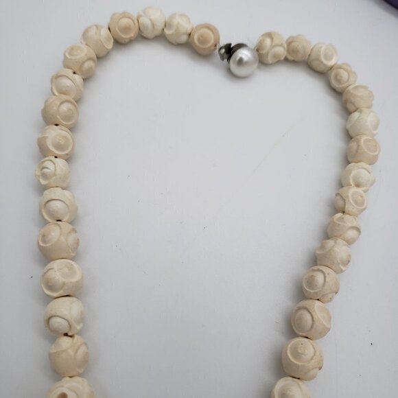 Fun Jewelry Lot of Pastel Pink Purple Cream Colored Necklaces Bracelets Earrings - Picture 11 of 13